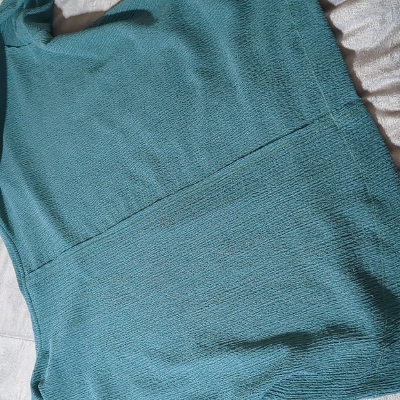 Anthropologie Blouse Top Green emerald 3/4 Sleeve Poly Blend Woman's size XL - Picture 9 of 9